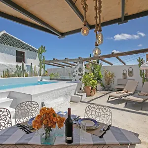 https://casa-pedro-icod-de-los-vinos-38430.in-canary-islands.com